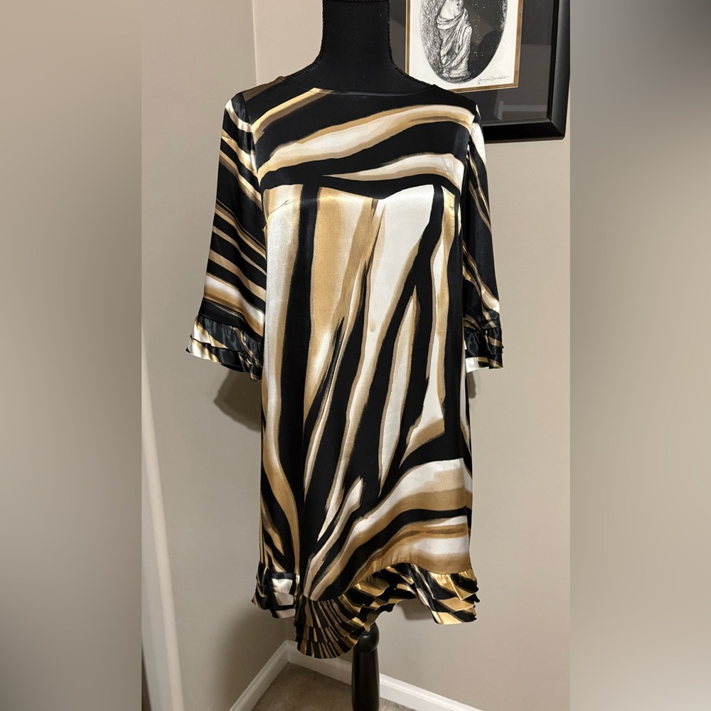 Elegant Black and Gold Striped Dress